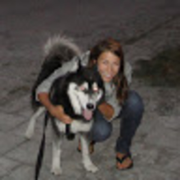 Meet your Posher, Sara - Picture 1 of 1